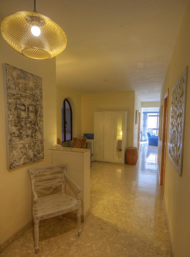 Large And Bright Apartment In The City Centre Goslm-2 Слима Экстерьер фото